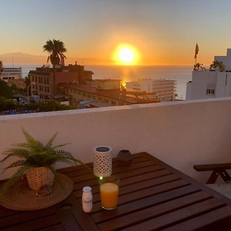 El Cortijuelo. Magnificent Triplex Terraced House With Rooftop Of 18M2, Overlooking The Sea. Parking Torremolinos Bagian luar foto
