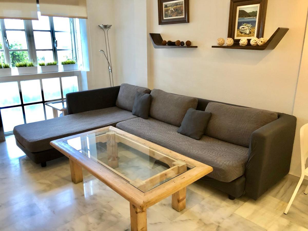 El Cortijuelo. Magnificent Triplex Terraced House With Rooftop Of 18M2, Overlooking The Sea. Parking Torremolinos Bagian luar foto