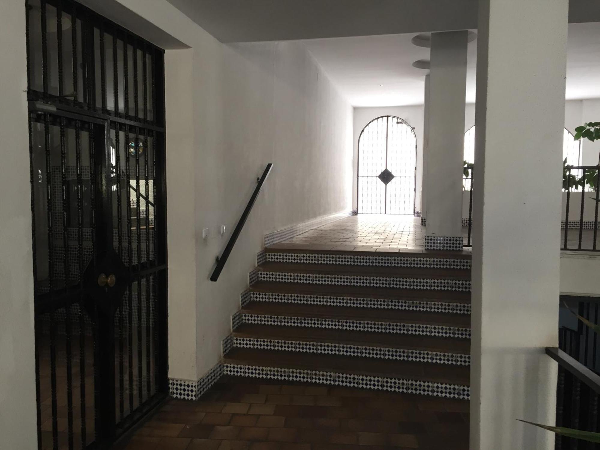 El Cortijuelo. Magnificent Triplex Terraced House With Rooftop Of 18M2, Overlooking The Sea. Parking Torremolinos Bagian luar foto