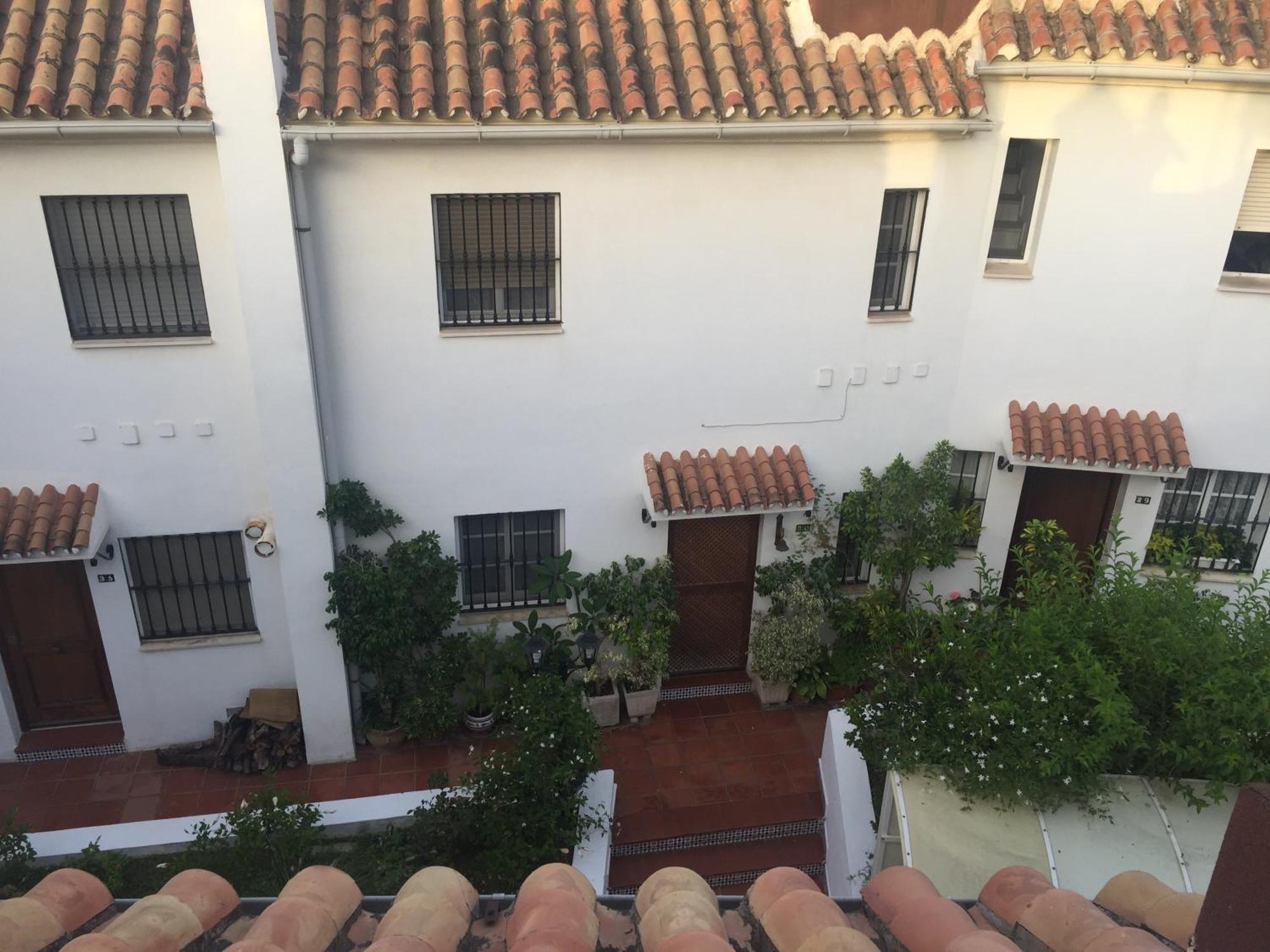 El Cortijuelo. Magnificent Triplex Terraced House With Rooftop Of 18M2, Overlooking The Sea. Parking Torremolinos Bagian luar foto