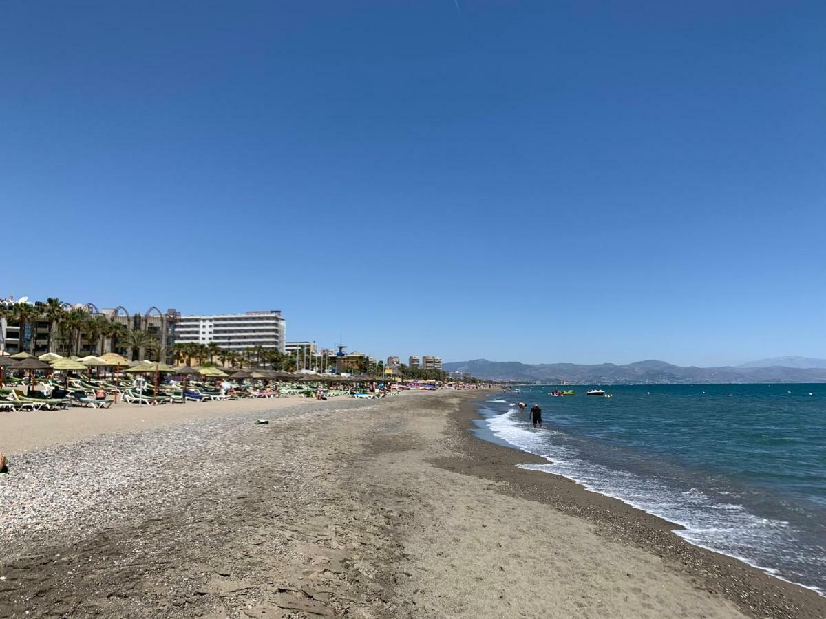 El Cortijuelo. Magnificent Triplex Terraced House With Rooftop Of 18M2, Overlooking The Sea. Parking Torremolinos Bagian luar foto